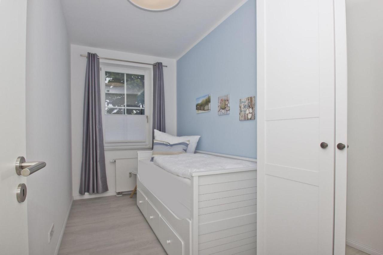 Moderne Ferienwohnung Mit Eigener Terrasse - Haus Inselwind Fewo Meersand Groß Zicker エクステリア 写真